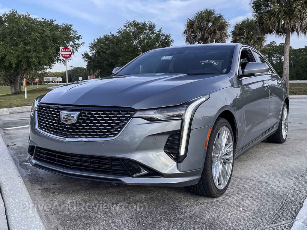 2023 cadillac ct4 front three-quarter view