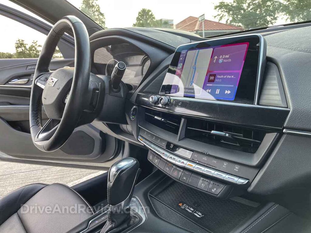 2023 cadillac ct4 with infotainment screen