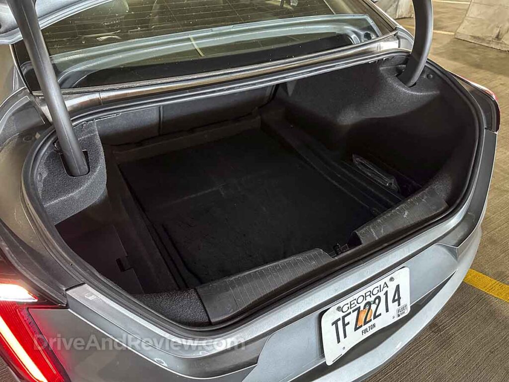 2023 cadillac ct4 trunk space