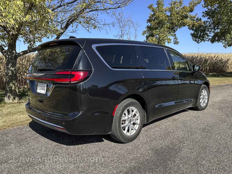 2023 Chrysler Pacifica review: I guess I like minivans now