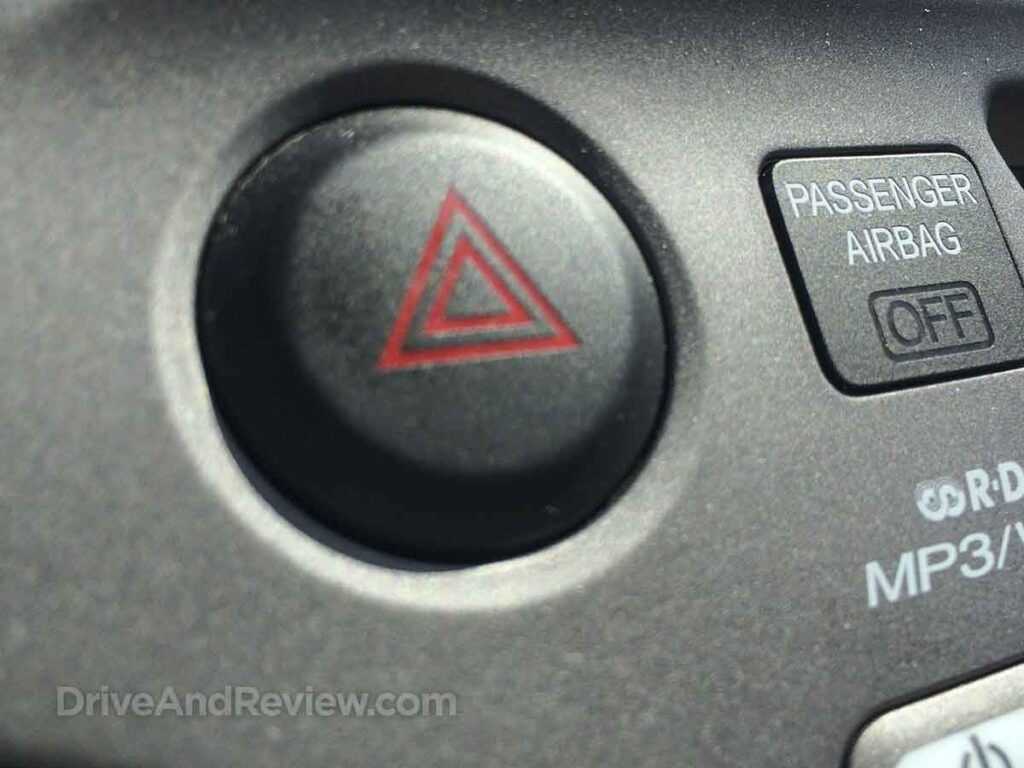 2010 Honda fit hazard flashers button