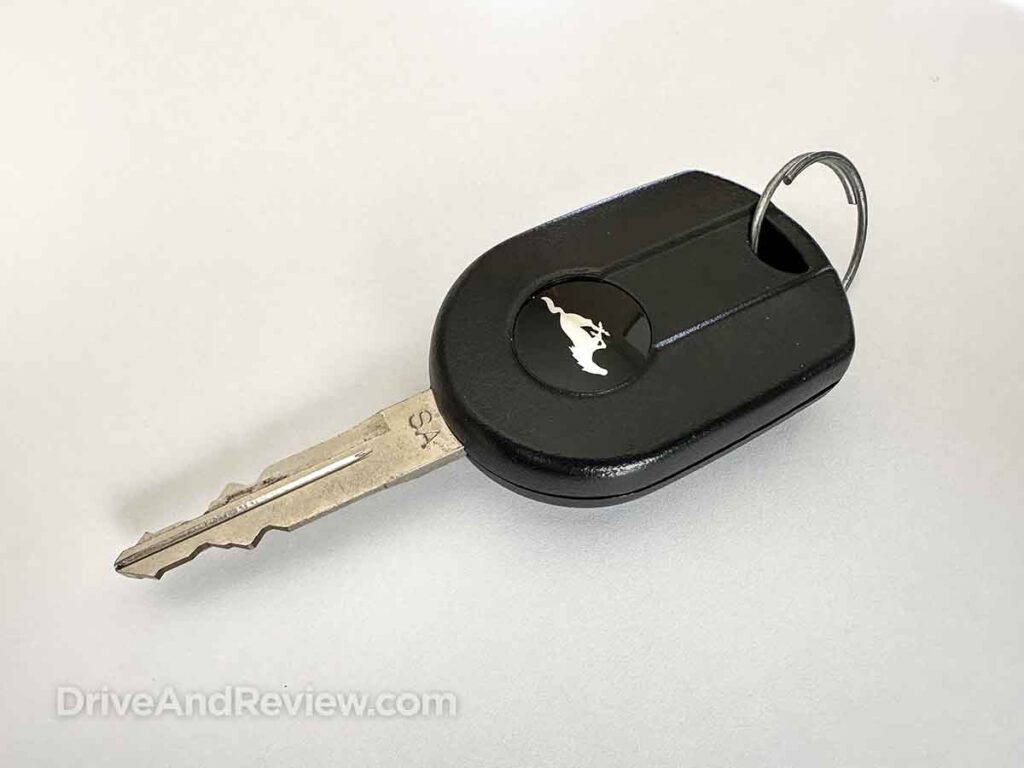 2012 Ford Mustang GT key fob back