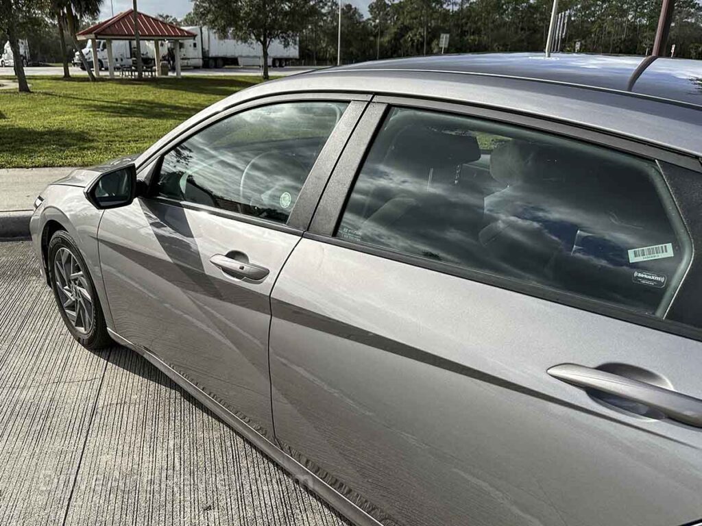 2024 Hyundai Elantra doorhandle detail