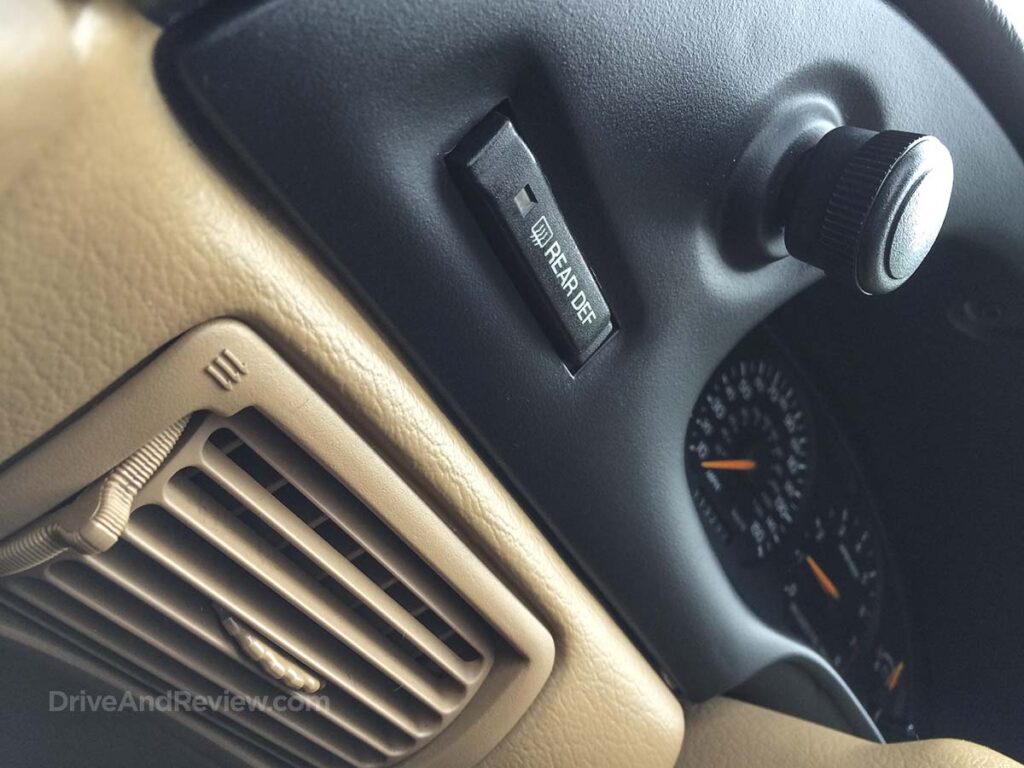 Black and tan interior trim details 1996 mustang GT