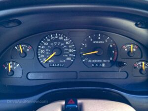 1996 ford mustang GT gauge cluster